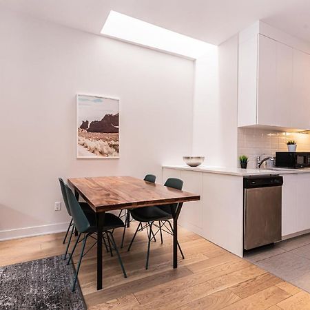 Cool And Clean Flat By Atwater Market By Den Stays Montréal Exterior foto